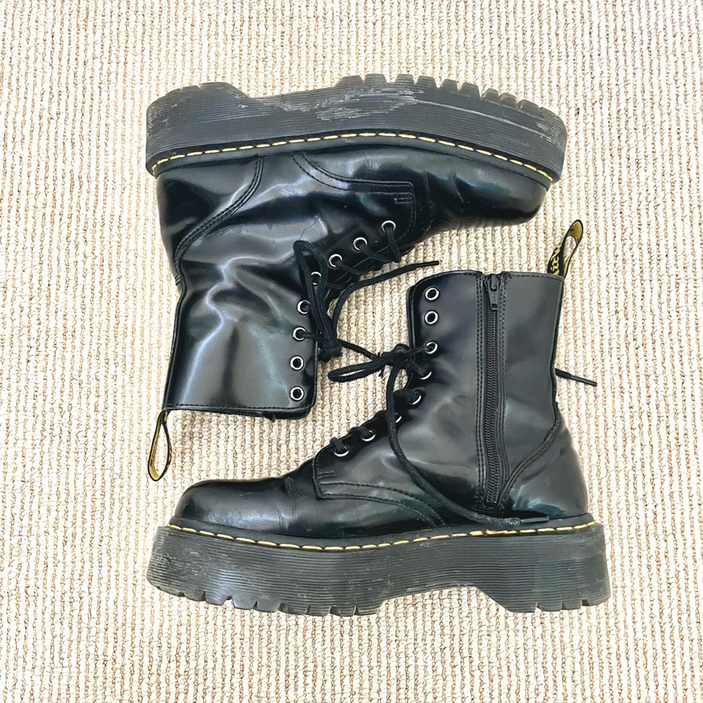 Dr. Martens Jadon platform boots! size wmns US 9